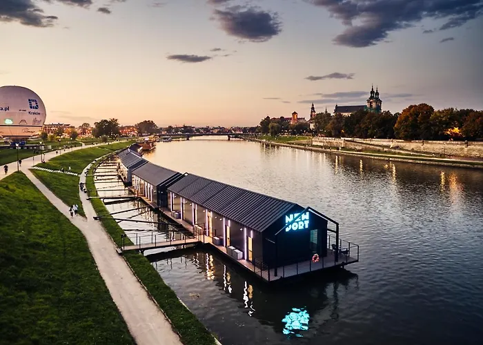 New Port Aparthotel