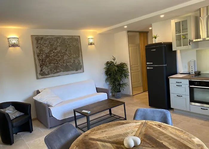 Chambres D'Hotes Les Amandiers