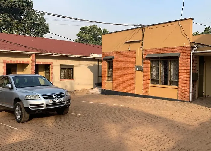 Guest house: Bukoto Suites