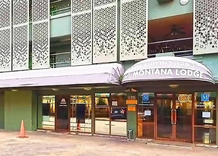 Montana Lodge-Sathorn