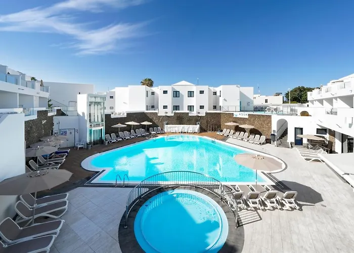 Сity center hotels Aqua Suites