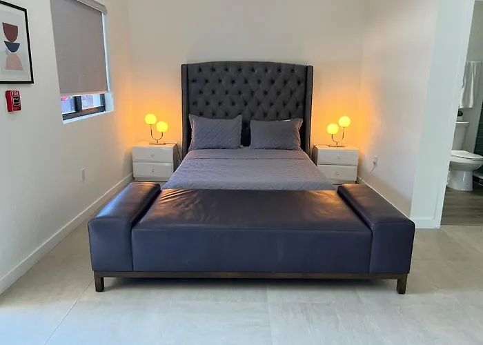 Renzzi Wynwood s