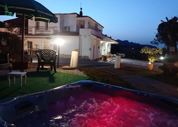 Villa Rosa in Surrau