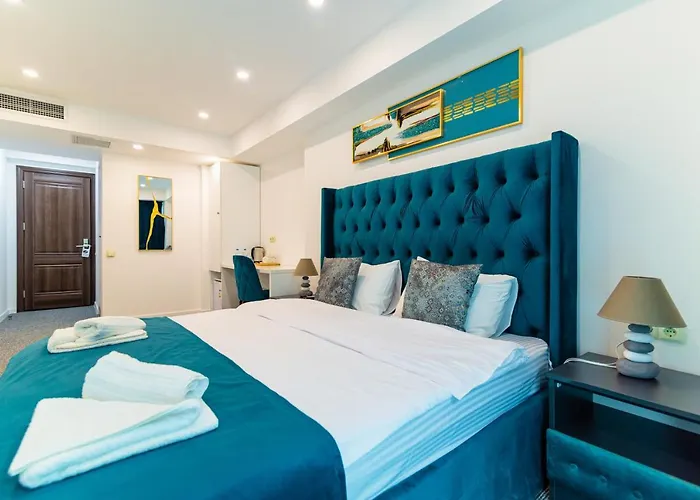 Royal Plaza Hotel