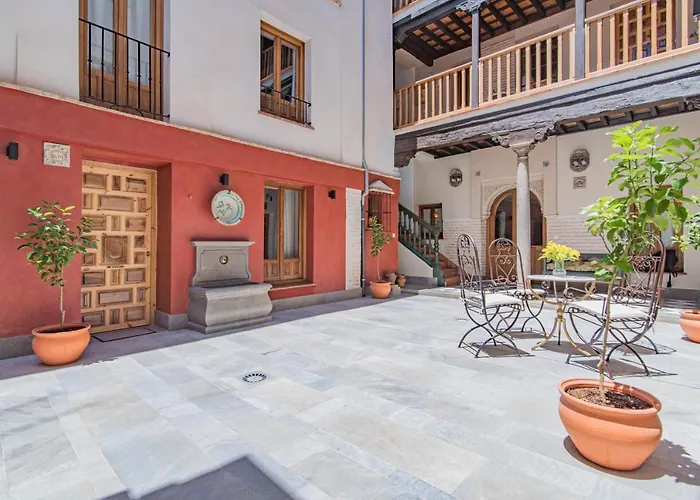 Casa De La Tiña