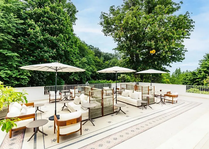 Seebay Hotel