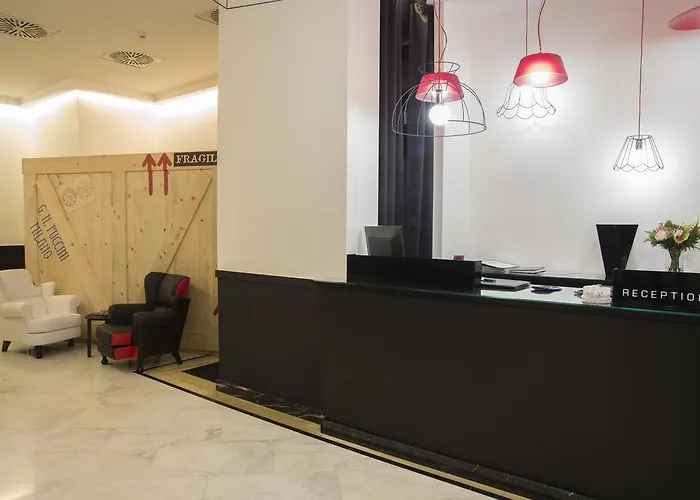 Romantic hotels Ih s Milano Puccini