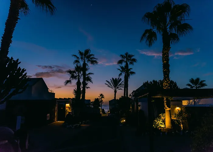 Kamezi Boutique Hotel Villas