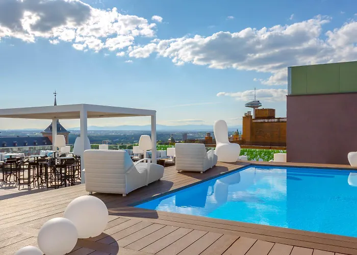 Hotel vicino al College: Exe Moncloa