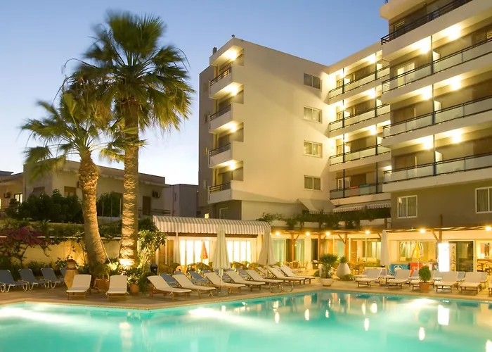 Best Western Plus Hotel Plaza