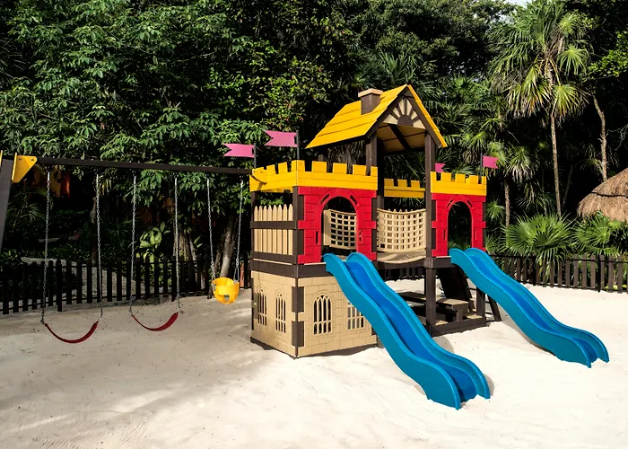 Hotel de 5 estrellas: Iberostar Waves Tucan