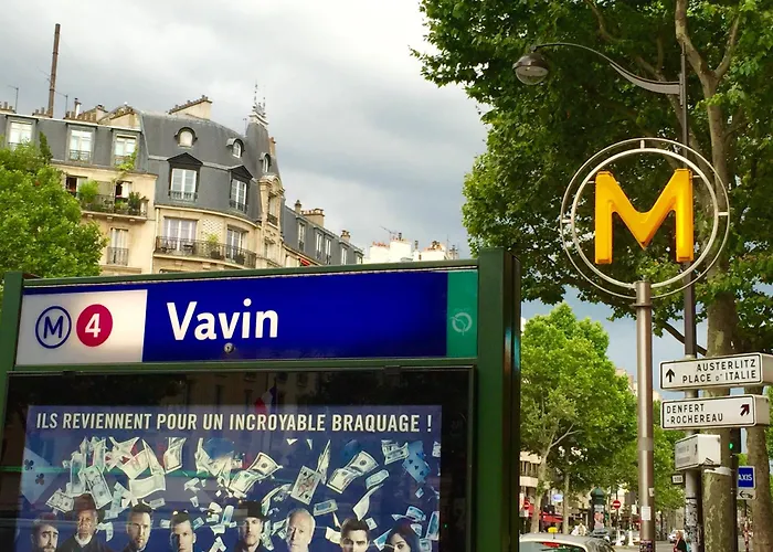 Hotel Suites Unic Renoir Saint-Germain