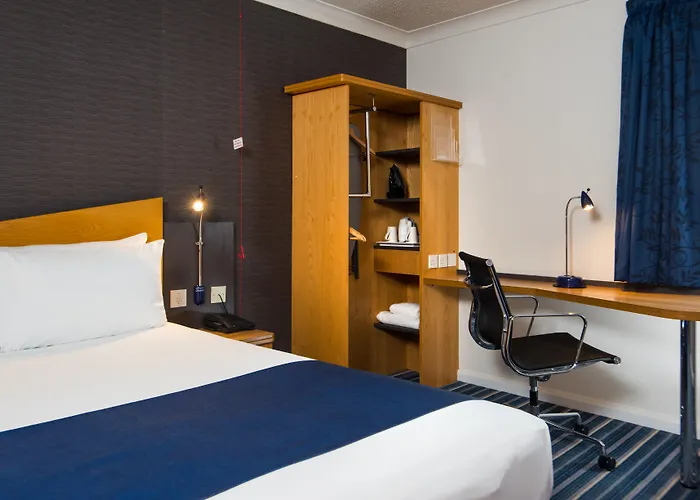  Holiday Inn Express London - Wandsworth By Ihg