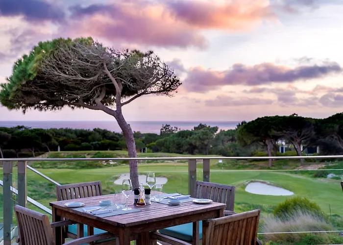 Hotel Romântico: The Oitavos