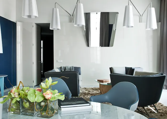 Central hotel: Jr Hotels Bari Grande Albergo Delle Nazioni