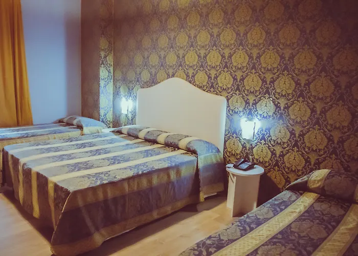Hotel Floris