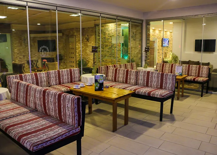 Resort: Lara World Hotel