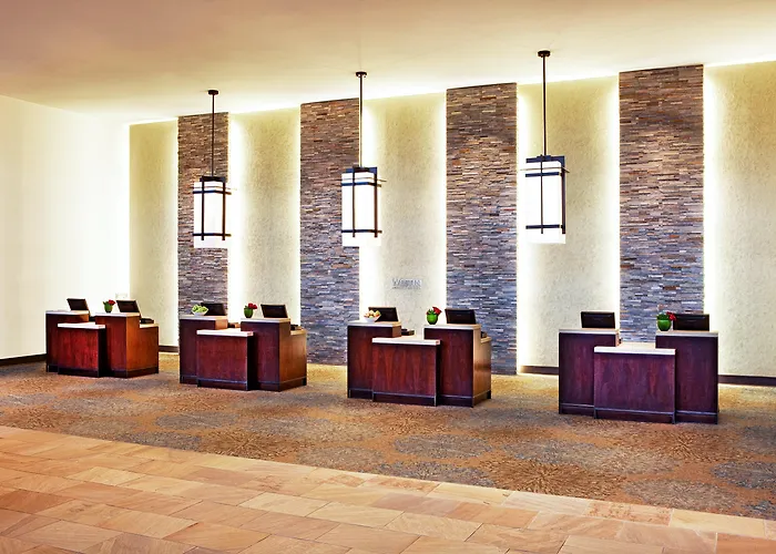 Hotel with view: The Westin Boston Seaport District