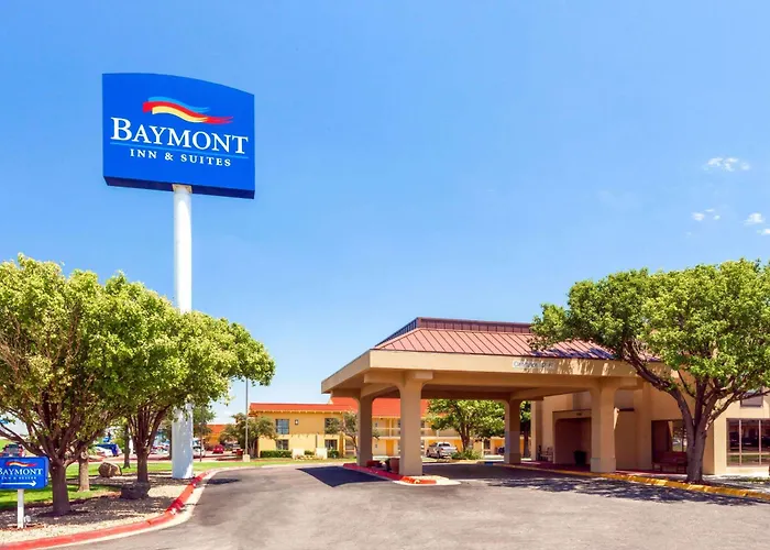 Baymont By Wyndham East