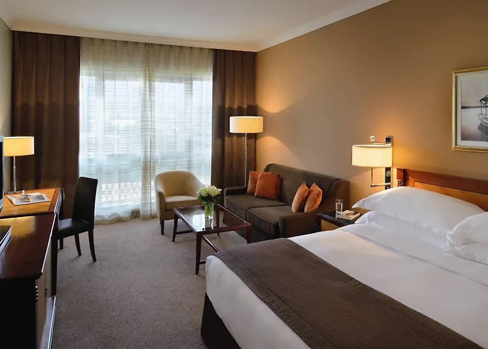 Moevenpick & Apartments Bur Dubai