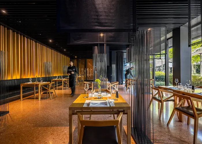 Hotel romantico: Lone Hotel By Maistra Collection