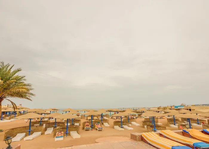 Hotel 3 stelle: Empire Beach Aqua Park