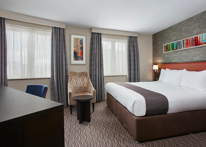  Holiday Inn Belfast By Ihg