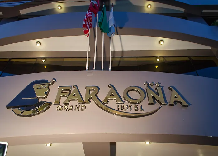 Hotel com vista: Faraona Grand Hotel