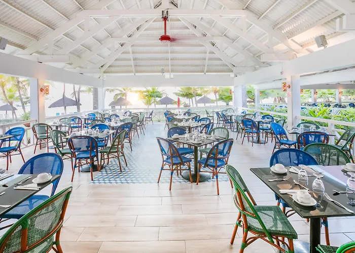 Royal Decameron Indigo