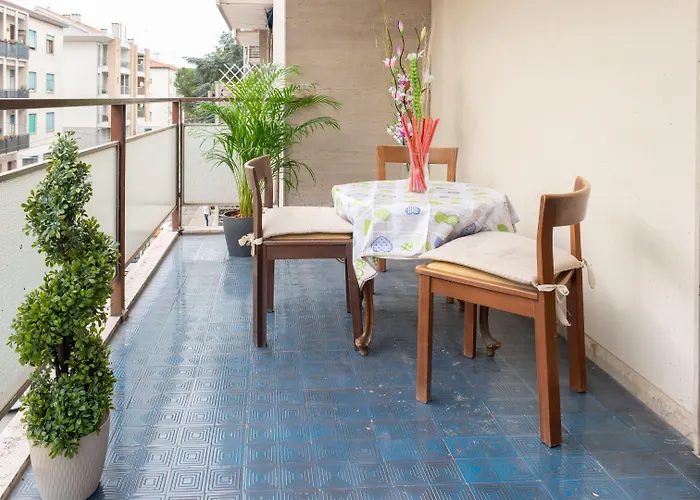 Guest House Train Station Venice - Atika & Atif