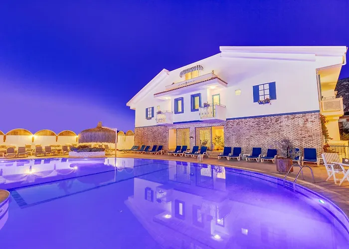 Monta Verde & Villas