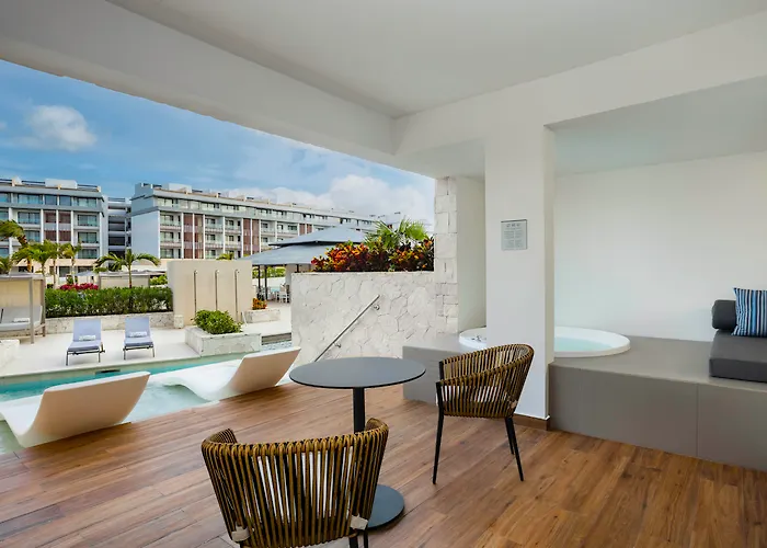  Majestic Elegance Costa Mujeres (Adults Only)