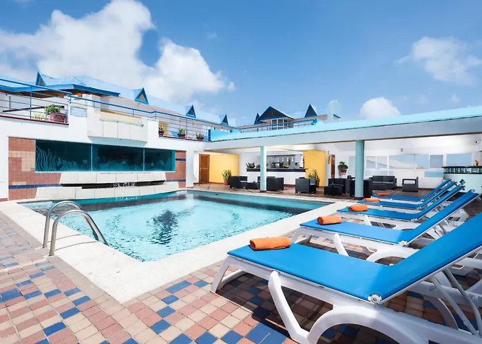 Hotel near College: Calypso Beach Hotel