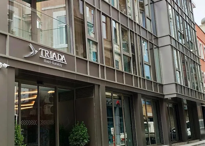 Triada Hotel Karakoey