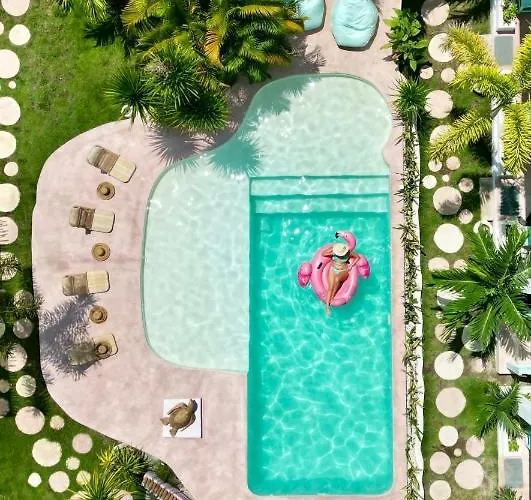 Resort: La Isla Bonita Gili Air