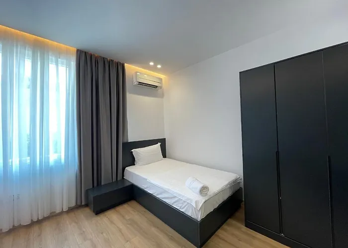 Ladi Rooms