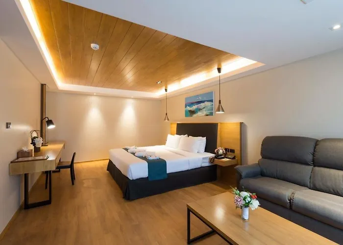 Hôtel avec vue: Asana Hotel & Residence