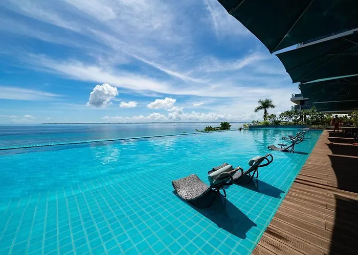 Reef Island Mactan, Cebu