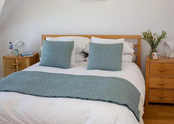 3 star hotel: St Helen'S House
