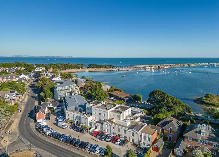 Luxury hotel only: Harbour Hotel & Spa Christchurch