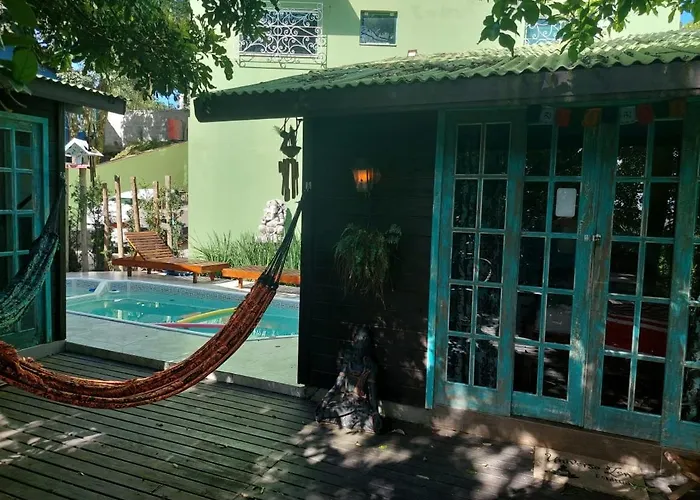 Chale Com Piscina