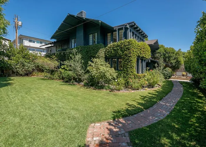 Bed and Breakfast Venice Beach House