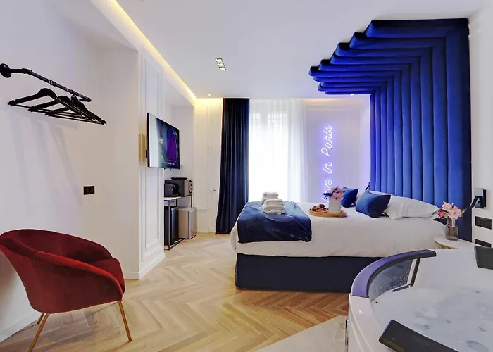 Vila Privada: Couples Getaway Unit With Jacuzzi - City Center
