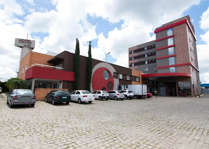 Hotel com pingue-pongue: Hotel Maua