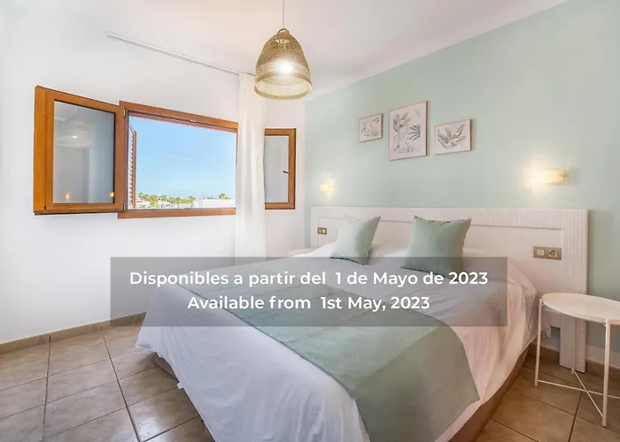 Isla De Lobos - Adults Only
