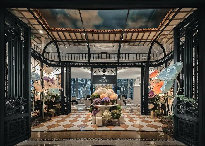 Indigo Overseas Chinese Town By Ihg