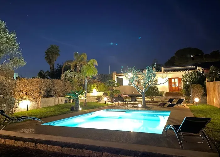 Casa vacanze: Villa Sara - Villa con piscina