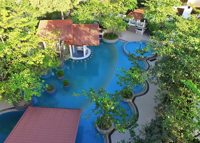 Fernvale Leisure Club And Resort