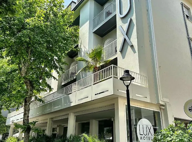 Hotel Lux
