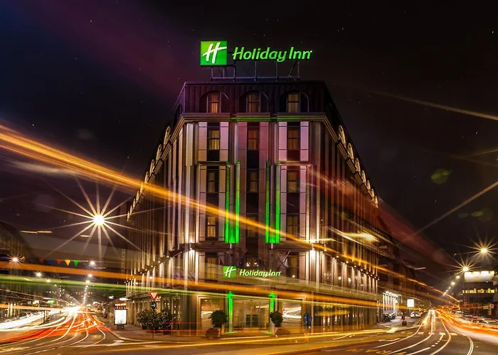 Holiday Inn Garibaldi Station By Ihg